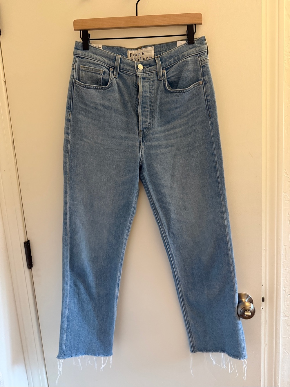 Frank & Eileen Straight-Leg Mom Jeans